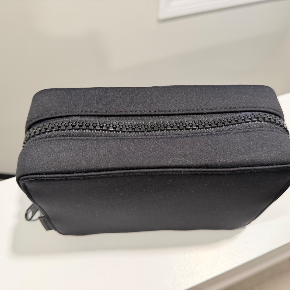 Dagne Dover Neoprene Electronics Case - Picture 3 of 6